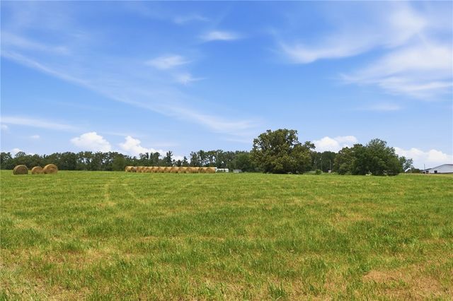 228 W 1st Avenue, Highfill, AR 72734