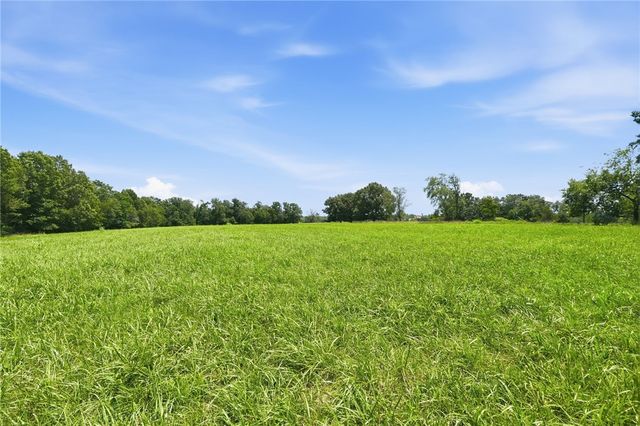 228 W 1st Avenue, Highfill, AR 72734