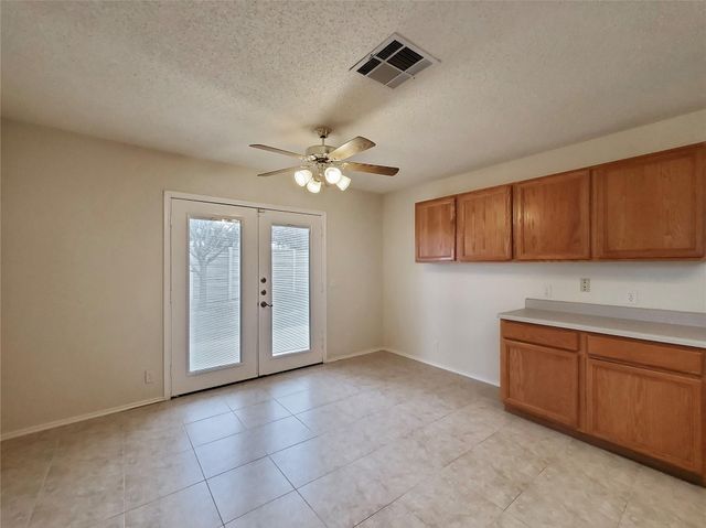 1926 Summer Rain DR, Cedar Park, TX 78613