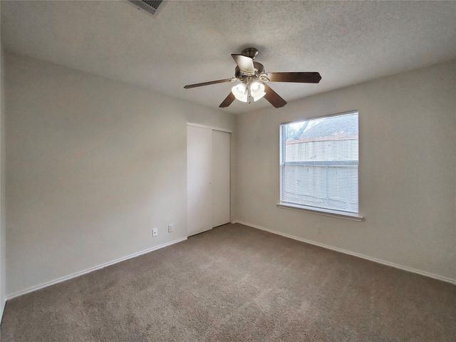 1926 Summer Rain DR, Cedar Park, TX 78613