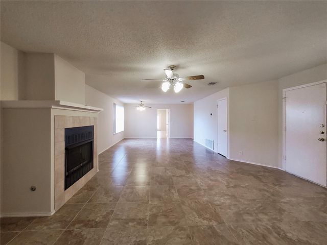 1926 Summer Rain DR, Cedar Park, TX 78613