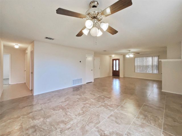 1926 Summer Rain DR, Cedar Park, TX 78613