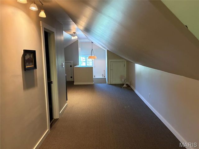 6619 San Bonita Avenue, Clayton, MO 63105