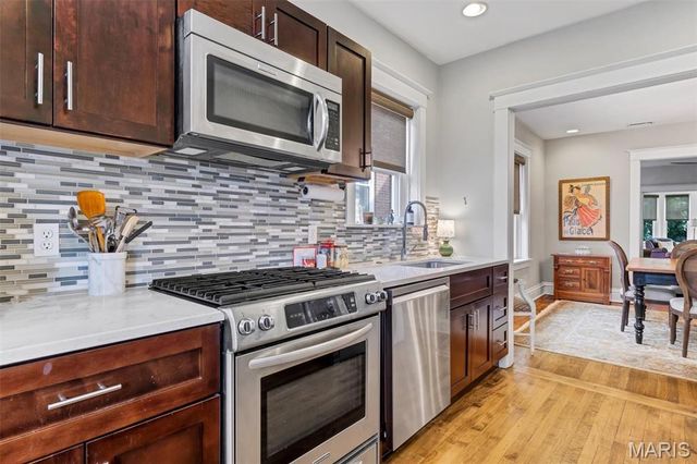 6619 San Bonita Avenue, Clayton, MO 63105