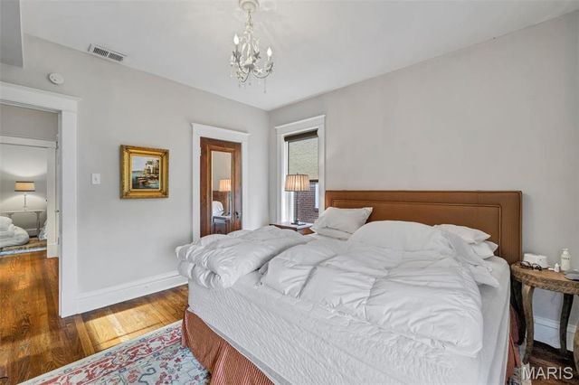 6619 San Bonita Avenue, Clayton, MO 63105