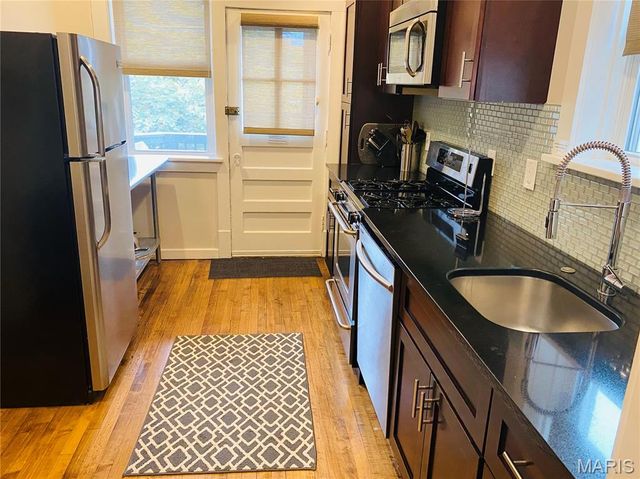 6619 San Bonita Avenue, Clayton, MO 63105