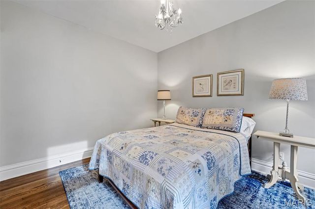 6619 San Bonita Avenue, Clayton, MO 63105