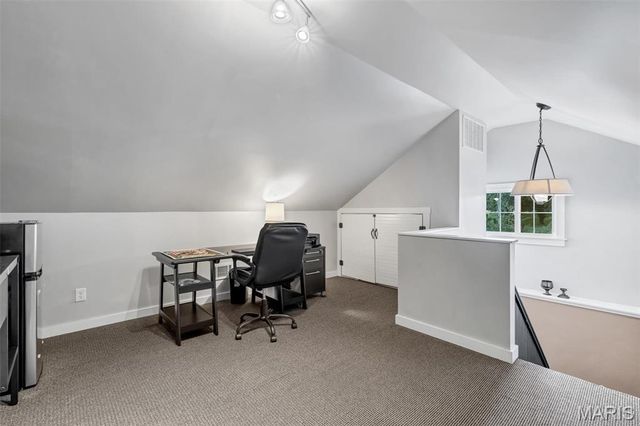 6619 San Bonita Avenue, Clayton, MO 63105
