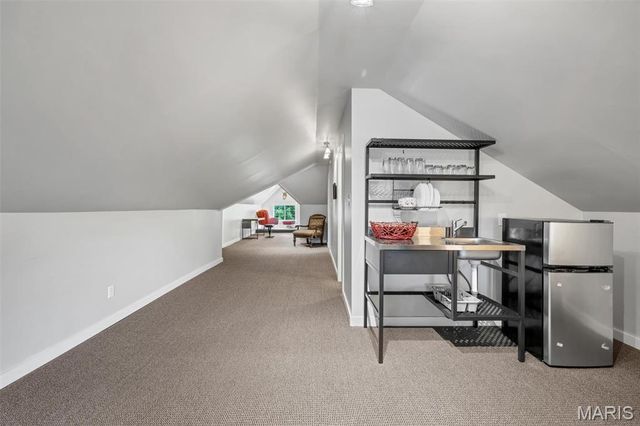 6619 San Bonita Avenue, Clayton, MO 63105
