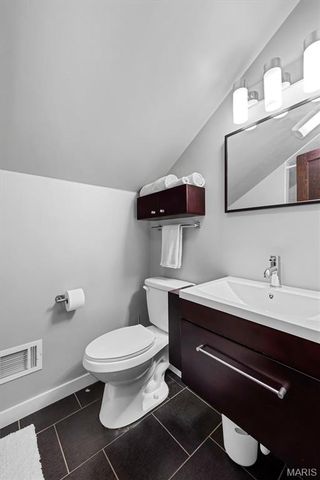 6619 San Bonita Avenue, Clayton, MO 63105