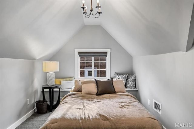 6619 San Bonita Avenue, Clayton, MO 63105