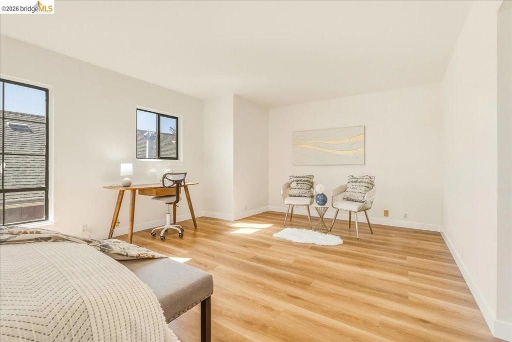 Image 15 of property listing at 1408 Henry St, Berkeley, CA 94709