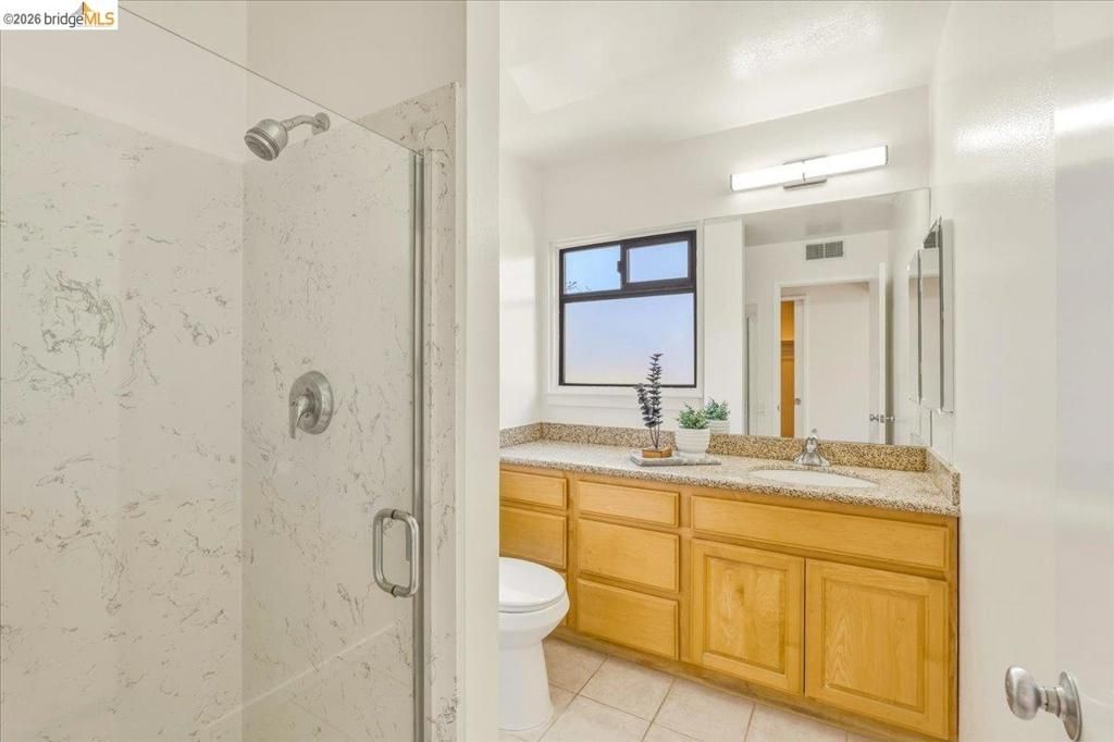 Image 17 of property listing at 1408 Henry St, Berkeley, CA 94709