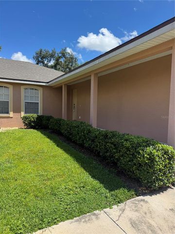 1011 FOX LAKE DRIVE, Lakeland, FL 33809