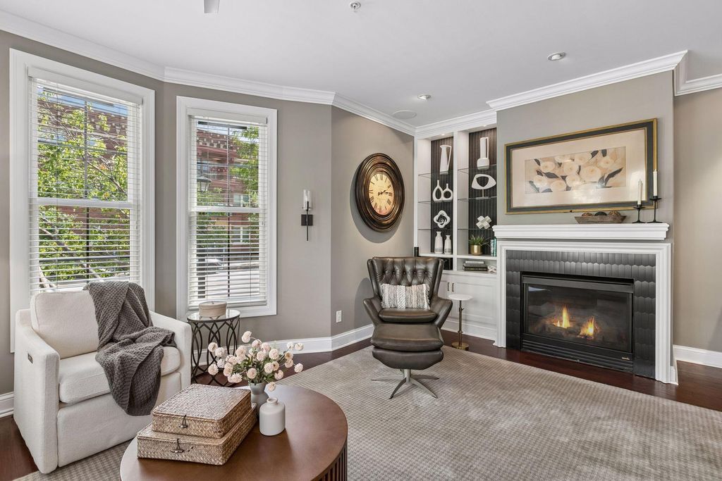 575 S 10th Street, Minneapolis, MN 55404 — photo 4