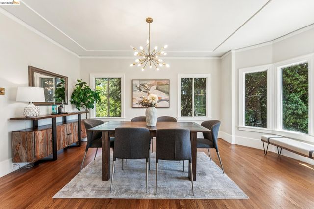455 Lagunitas Ave, Oakland, CA 94610
