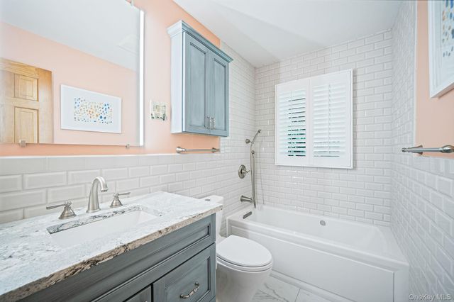 46 Marbeth Circle, Miller Place, NY 11764