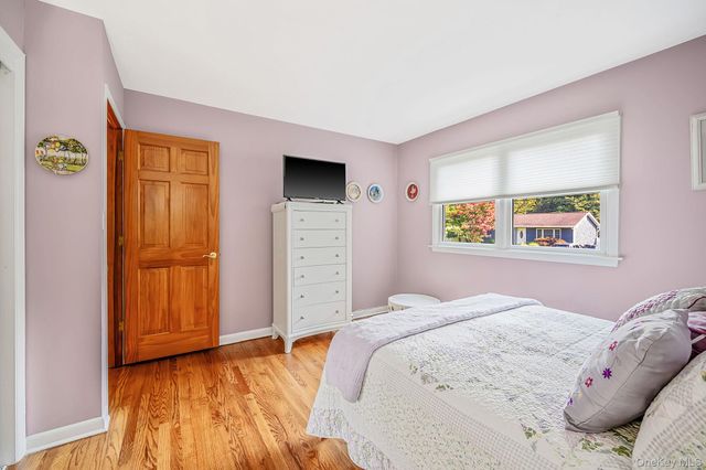 46 Marbeth Circle, Miller Place, NY 11764
