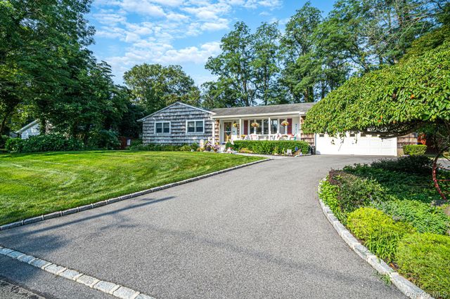 46 Marbeth Circle, Miller Place, NY 11764
