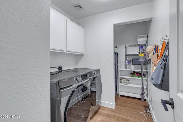 1024 E FRYE Road 1005, Phoenix, AZ 85048