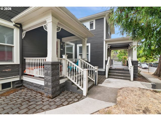 7521 N GLOUCESTER Ave N, Portland, OR 97203