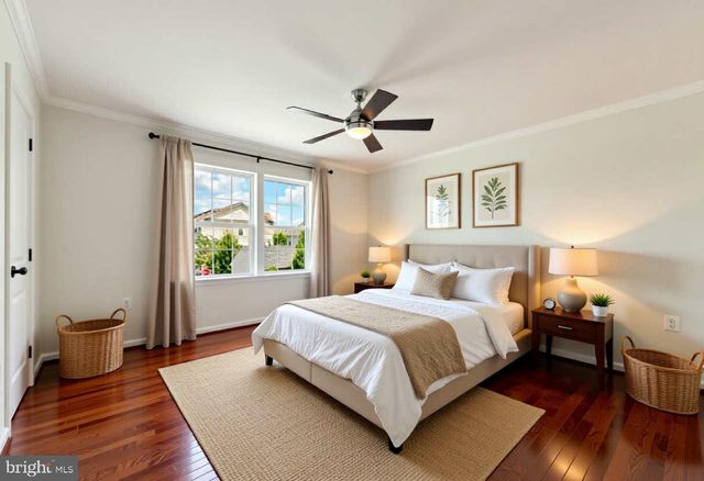 9939 LAKE JACKSON DR, Manassas, VA 20110