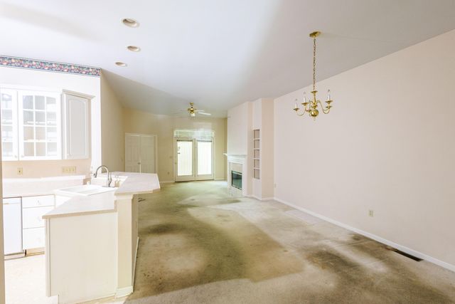 5571 Carolina Way, Burlington, KY 41005