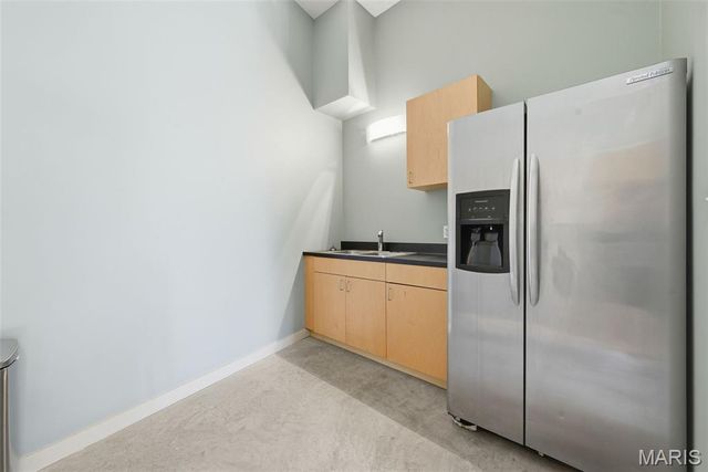 1627 Locust Street 305, St Louis, MO 63103