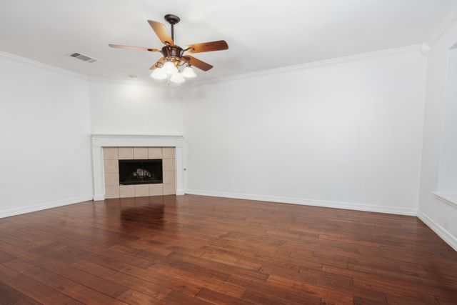 3415 Carnation Court, Grand Prairie, TX 75052