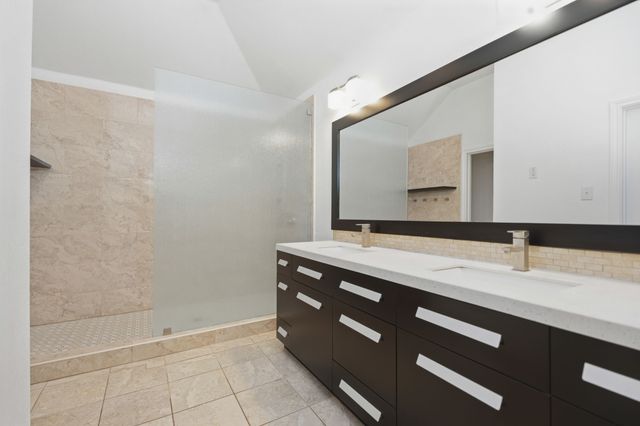 3415 Carnation Court, Grand Prairie, TX 75052