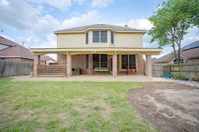 3415 Carnation Court, Grand Prairie, TX 75052