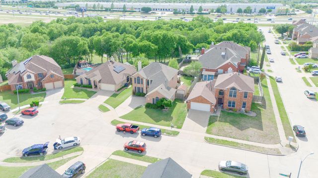 3415 Carnation Court, Grand Prairie, TX 75052