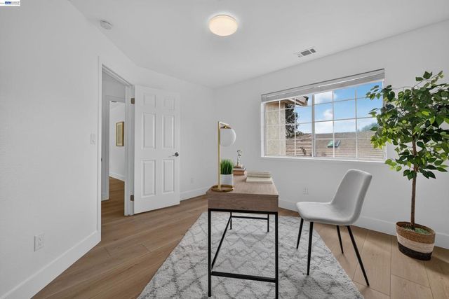 3813 Stone Pointe Way, Pleasanton, CA 94588