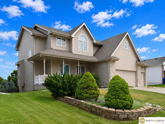 16530 Redwood Street, Omaha, NE 68136