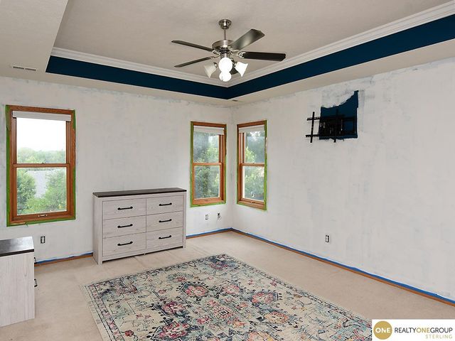 16530 Redwood Street, Omaha, NE 68136