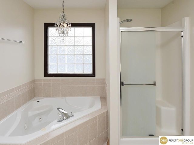 16530 Redwood Street, Omaha, NE 68136