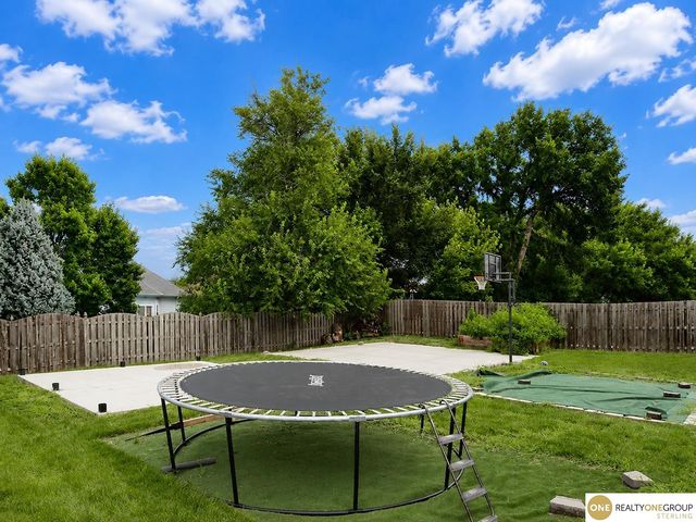16530 Redwood Street, Omaha, NE 68136