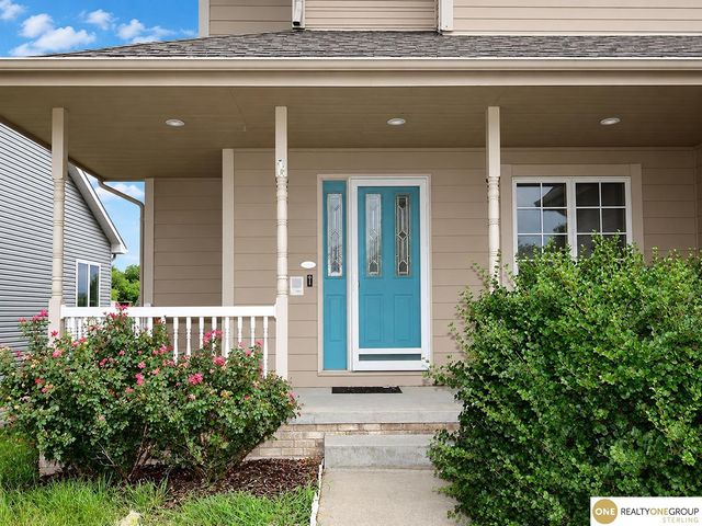 16530 Redwood Street, Omaha, NE 68136