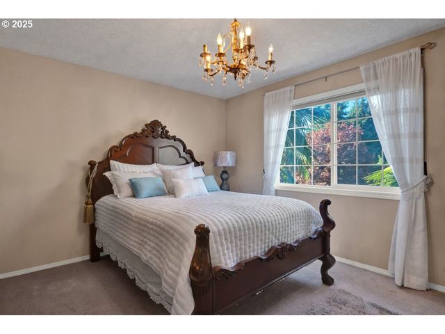 2995 MOLALLA Rd, Woodburn, OR 97071