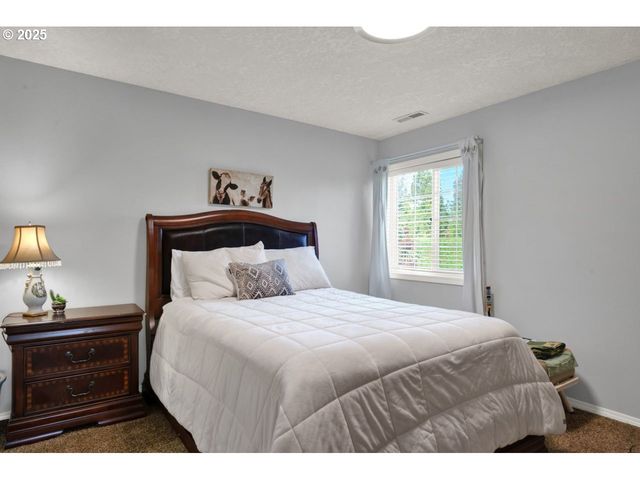 2995 MOLALLA Rd, Woodburn, OR 97071