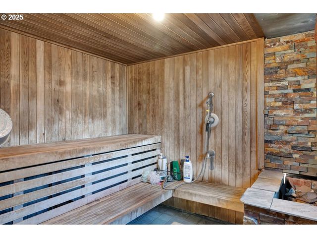 2995 MOLALLA Rd, Woodburn, OR 97071