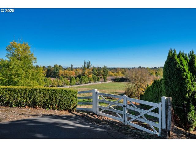 2995 MOLALLA Rd, Woodburn, OR 97071