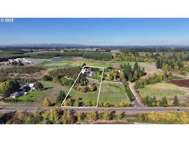 2995 MOLALLA Rd, Woodburn, OR 97071