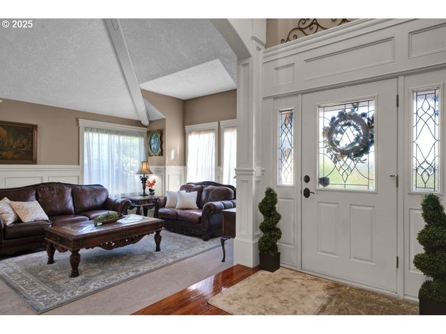 2995 MOLALLA Rd, Woodburn, OR 97071