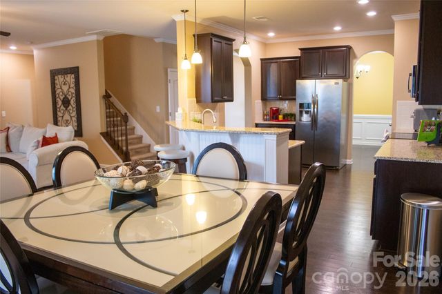 13430 Canterbury Castle Drive, Charlotte, NC 28273