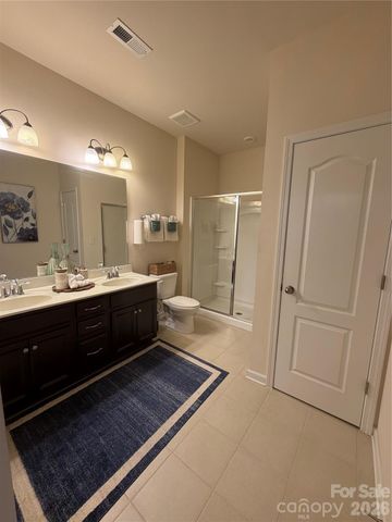 13430 Canterbury Castle Drive, Charlotte, NC 28273