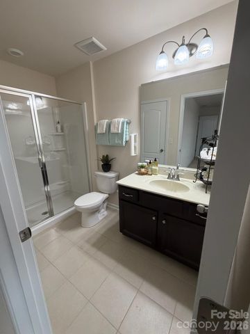 13430 Canterbury Castle Drive, Charlotte, NC 28273