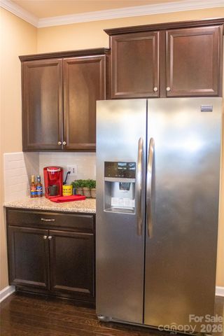 13430 Canterbury Castle Drive, Charlotte, NC 28273