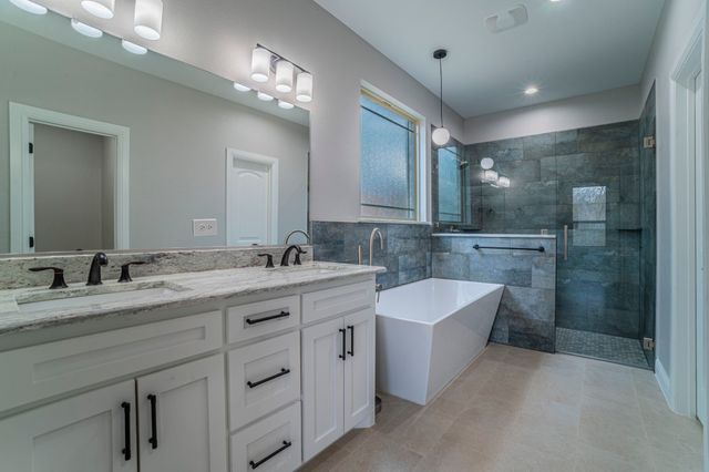 8319 Deep Green Drive, Dallas, TX 75249