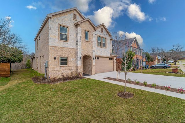 8319 Deep Green Drive, Dallas, TX 75249